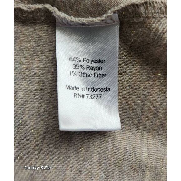 T70 Apt 9 Heather Tan Long Sleeve Tee w Gold Sparkly Threads V-neck - Picture 11 of 11